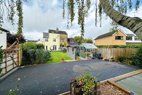 4 bedroom semi-detached house for sale, Mill Lane, Riccall, York