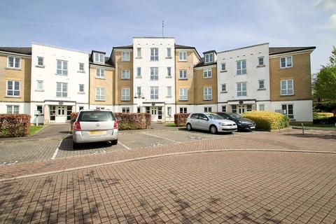 2 bedroom flat to rent, Knaphill