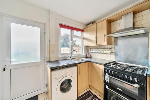 2 bedroom terraced house for sale, Aylesbury,  HP20,  Buckinghamshire,  HP20