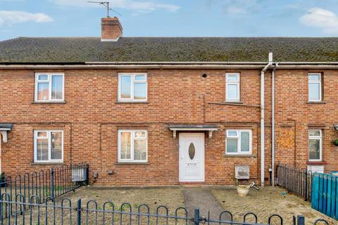 2 bedroom terraced house for sale, Aylesbury,  HP20,  Buckinghamshire,  HP20