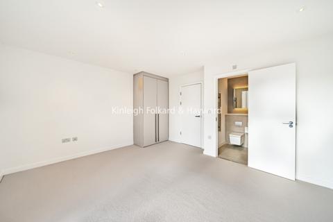 3 bedroom house to rent, Felix Road London W13