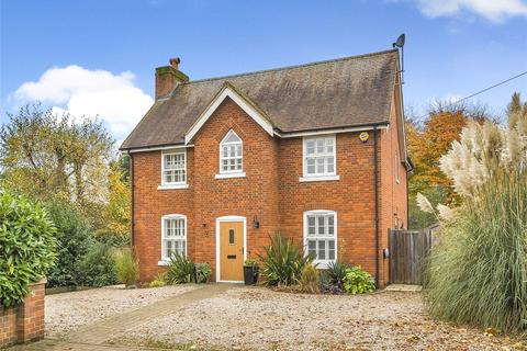 4 bedroom detached house for sale, Ampthill Road, Flitwick, Bedford, Bedfordshire, MK45