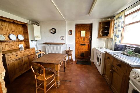 2 bedroom cottage for sale, Town Street, Belper DE56