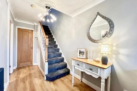 5 bedroom house for sale, Edinburgh Place, Garforth, Leeds