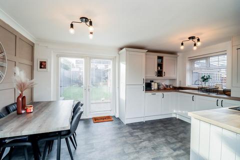 11 Jasmine Grove, Marton In Cleveland, Middlesbrough, TS7 8SN
