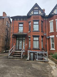 2 bedroom flat to rent, Palatine Road, Manchester M20