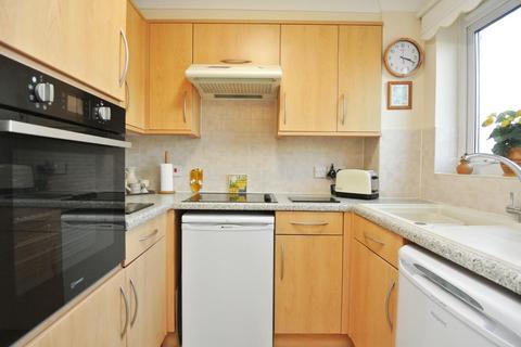 1 bedroom retirement property for sale, Parkland Grove, Ashford TW15