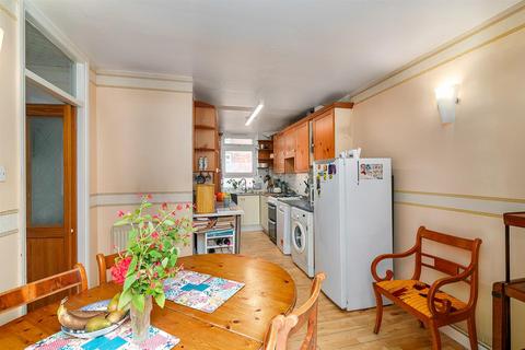 3 bedroom maisonette for sale, Abbey Road, London