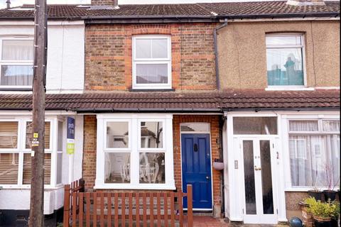 2 bedroom terraced house for sale, Cannon Road, Watford, WD18