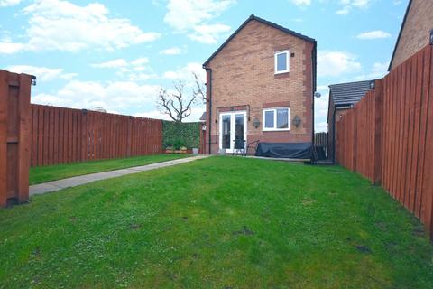 3 bedroom detached house for sale, Meadow Brook, Halifax, West Yorkshire, HX2