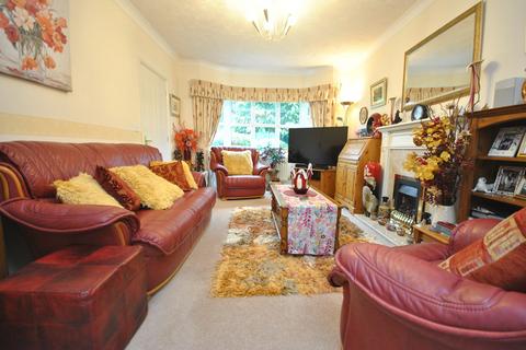 4 bedroom detached house for sale, Dunstan Way, Cheddar, BS27