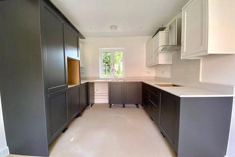 3 bedroom end of terrace house to rent, Grebe Place, Fordingbridge SP6