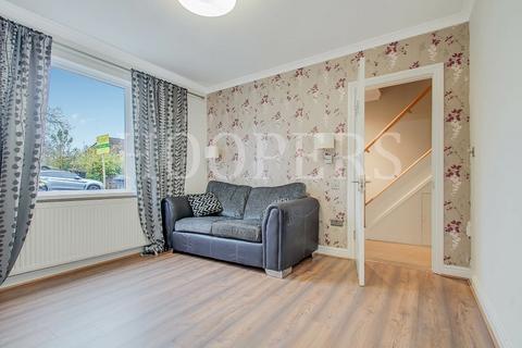 39 Brook Road, London, NW2 7BL