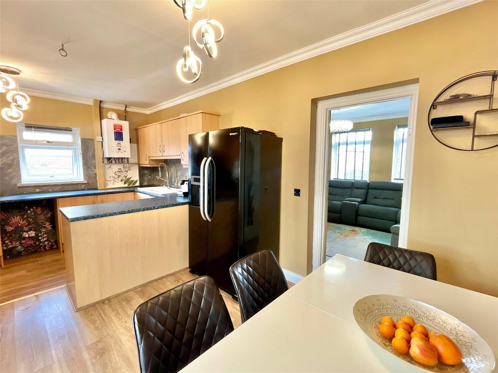 Dining Kitchen