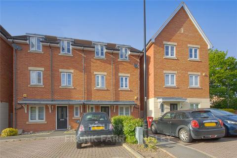 4 bedroom semi-detached house to rent, Foxherne, Berkshire SL3