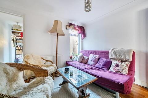 2 bedroom cottage for sale, New Barnet,  Barnet,  EN4