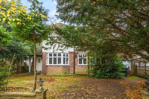 6 bedroom detached house for sale, Winchmore Hill,  Enfield,  N21