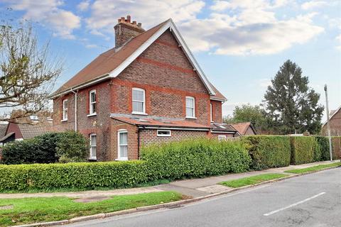 2 bedroom semi-detached house for sale, Elm Grove, Barnham