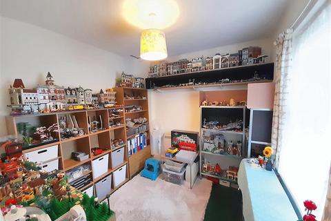 1 Elm Grove, Barnham, Bognor Regis, PO22 0HE