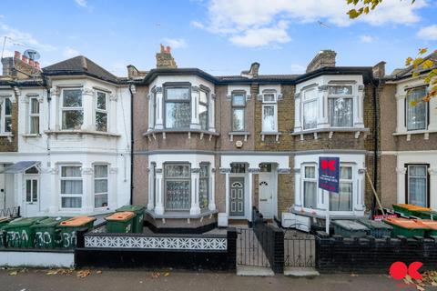 3 bedroom terraced house for sale, Kempton Road, East Ham E6