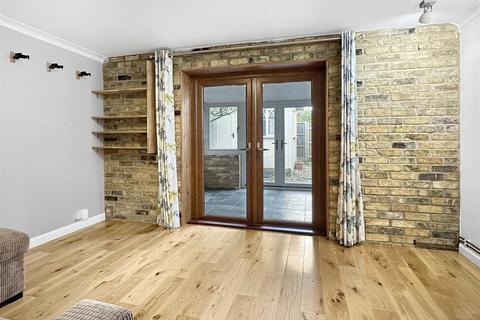 19 Gladeside, Bar Hill, Cambridge, CB23 8DY