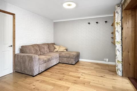 19 Gladeside, Bar Hill, Cambridge, CB23 8DY