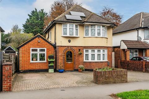 3 bedroom detached house for sale, STONELEIGH PARK ROAD, EWELL, KT19