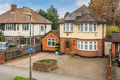 3 bedroom detached house for sale, STONELEIGH PARK ROAD, EWELL, KT19