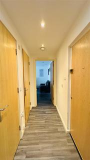 2 bedroom flat to rent, Enstone Road, Enfield