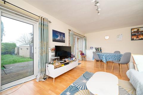36 Whitecroft, St Albans, AL1 1UU