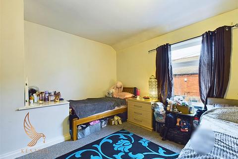 49 Bridge Street, Darton, Barnsley, S75 5HJ