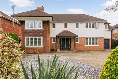 5 bedroom detached house for sale, Aylesbury Road, Bierton, Aylesbury, Buckinghamshire, HP22