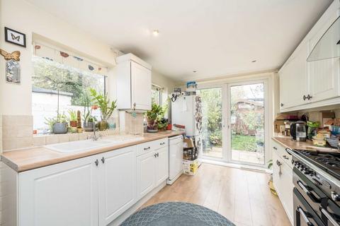 2 bedroom terraced house for sale, Grove Crescent, Feltham TW13