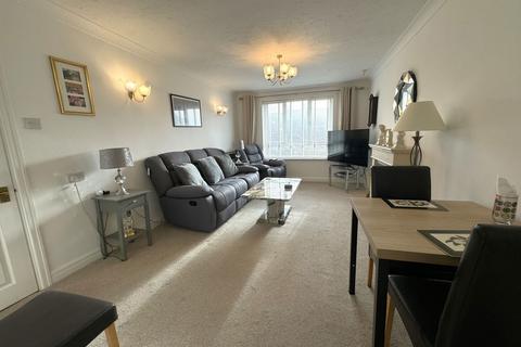 1 bedroom apartment for sale, Larchwood, The Crescent, Cheadle