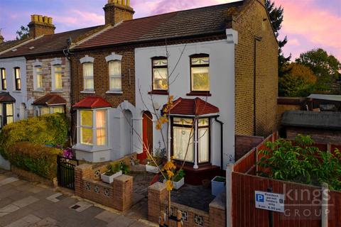 2 bedroom end of terrace house for sale, Oxford Road, Edmonton, N9