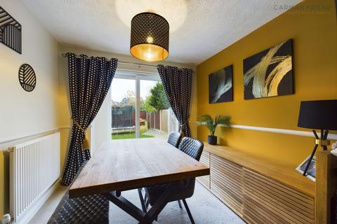 3 bedroom detached house for sale, Cherry Dale Road, Broughton, CH4