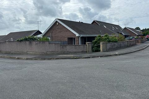 2 bedroom bungalow for sale, Gateholm Avenue, Milford Haven, Pembrokeshire, SA73