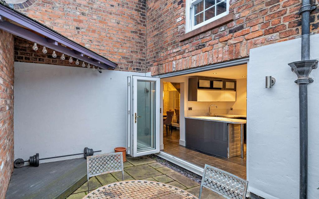 Courtyard