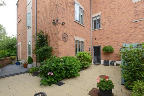 3 bedroom townhouse for sale, The Anchorage, Coton Hill, Shrewsbury