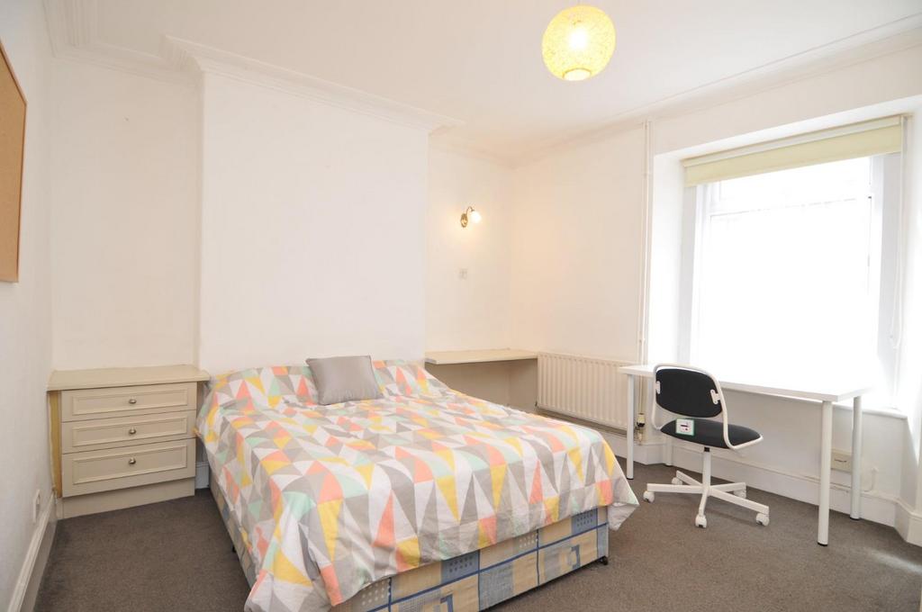 4 Providence St006.JPG