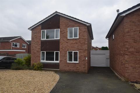 6 bedroom detached house to rent, 1 Caldercrofts