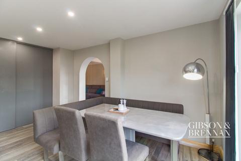 7 Boleyn Close, Leigh-on-sea, SS9 5AY