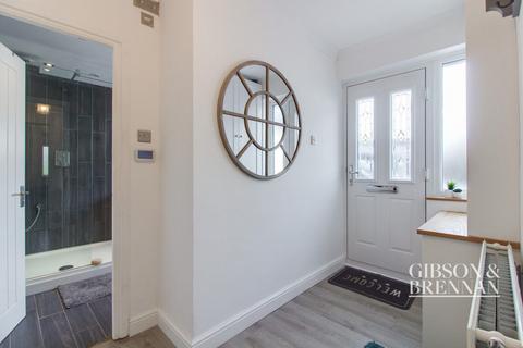 7 Boleyn Close, Leigh-on-sea, SS9 5AY