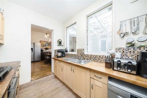 4 bedroom house for sale, Inchmery Road, London SE6