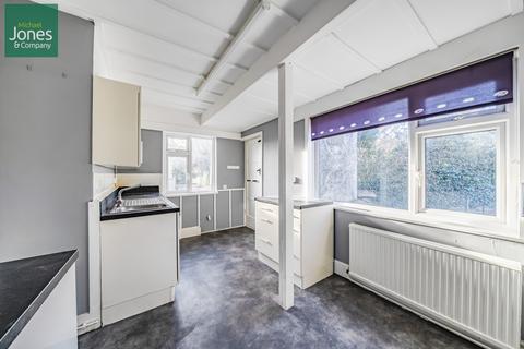 undefined, Lancing, West Sussex, BN15
