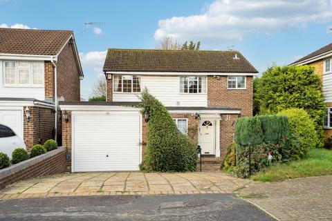 3 bedroom detached house for sale, St  Leonards Close, Bushey