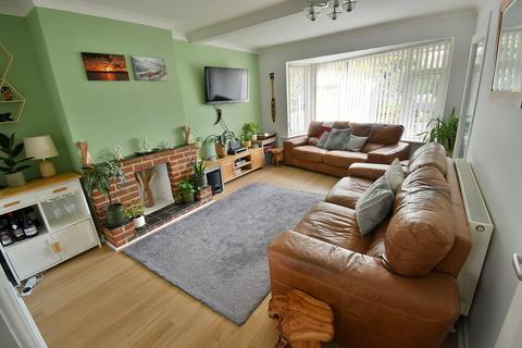 2 bedroom terraced house for sale, Ringwood Road, Ferndown, BH22