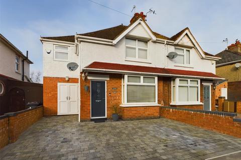 3 bedroom semi-detached house for sale, Marlborough Road, Gloucester