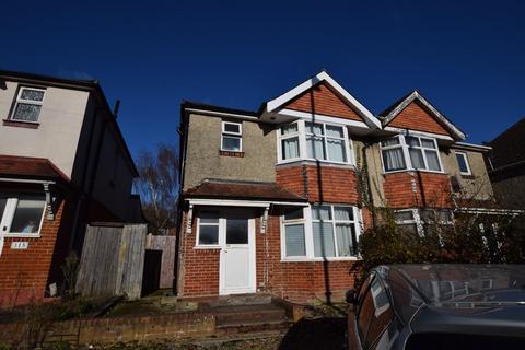 4 bedroom semi-detached house to rent, Burgess Road, Southampton