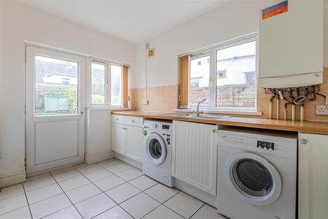 2 bedroom house for sale, Forrest Road, Cardiff CF5